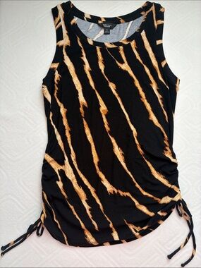 Simply Vera Vera Wang Black Tank with Tan Stripe Accents